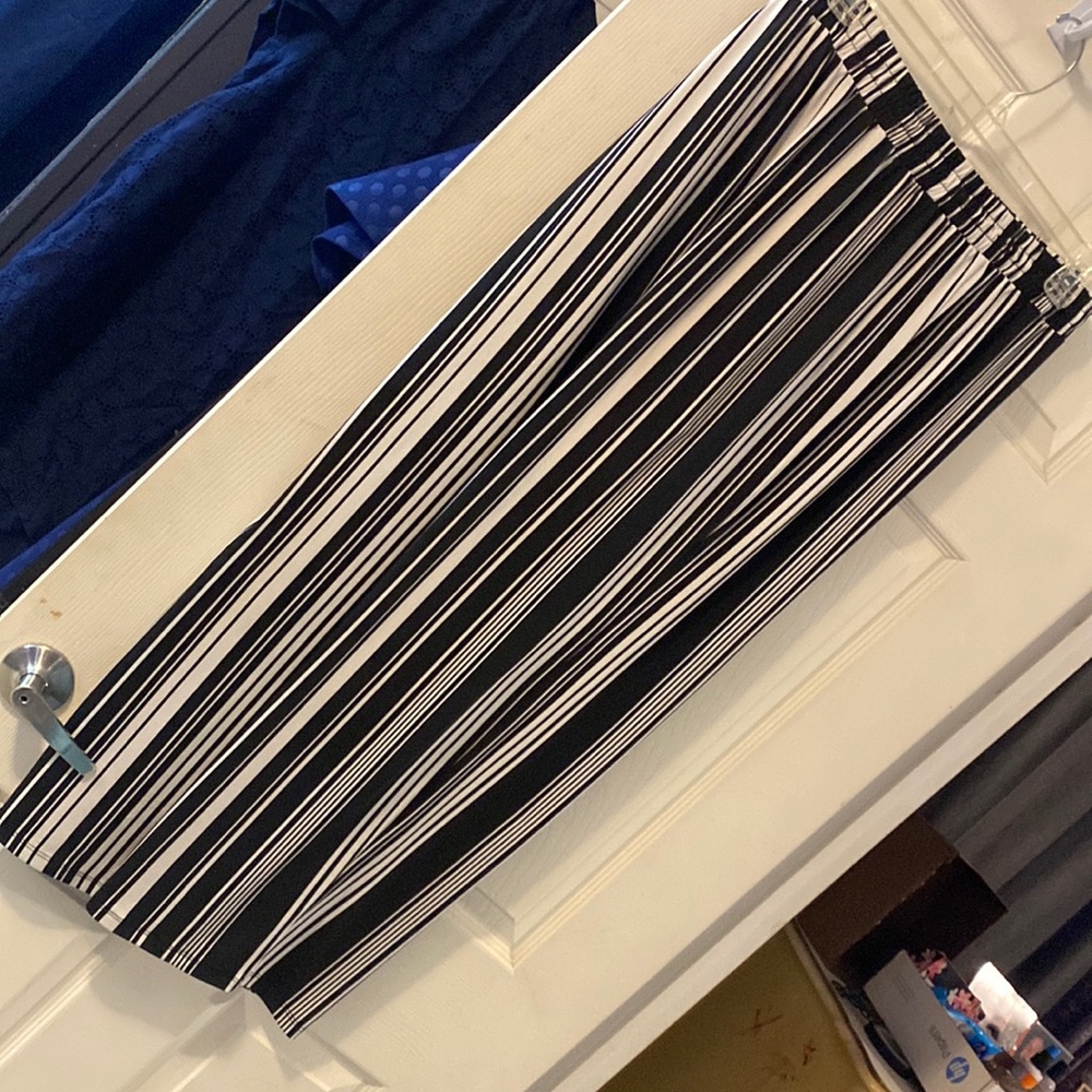 Black & white striped wide leg pants